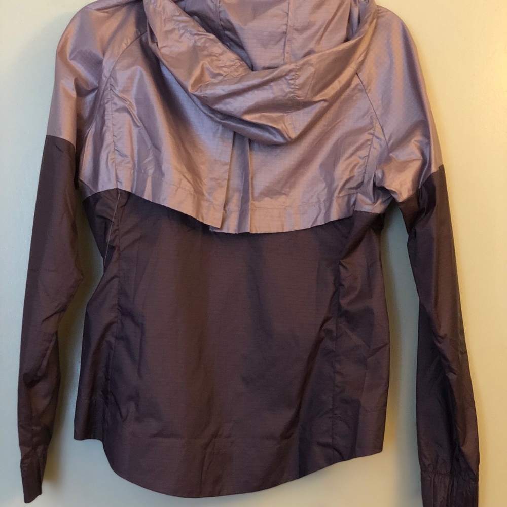 Nike Windrunner Jacket - image 6